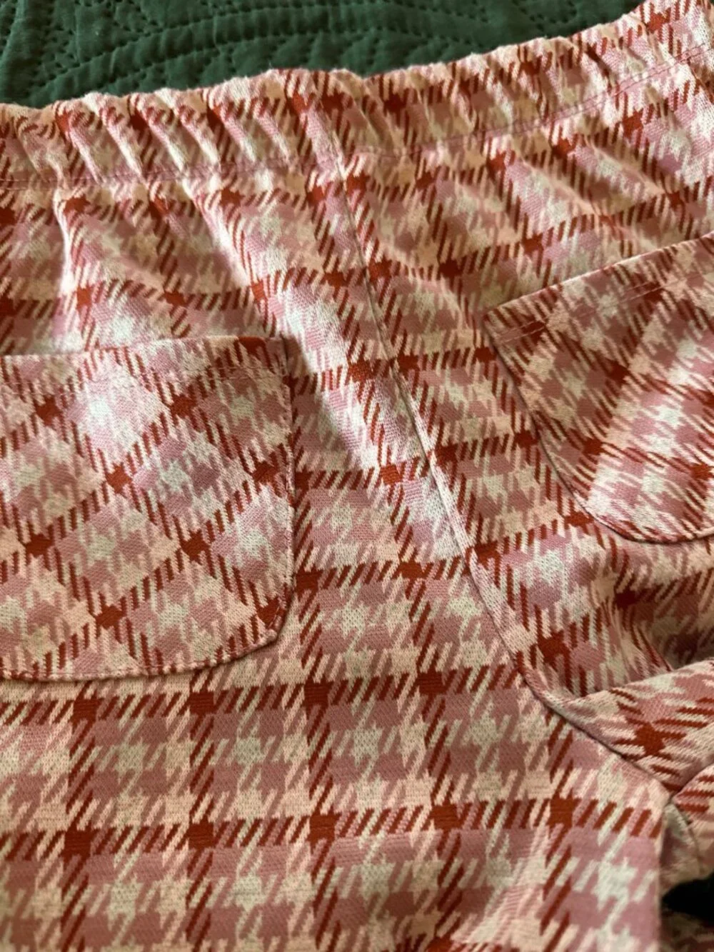 Btween Size 7/8 Pink Herringbone Mod Outfit Set (Pants + Shirt + Sweater) - Picture 3 of 6